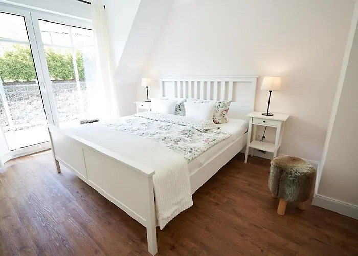 Kleine 度假居 Elpe